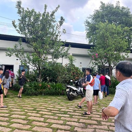 Suoi Rao Valley - Cach Ho Tram 17Km Bà Rịa Exterior foto